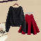 ブラックセーター01＋レッドスカート